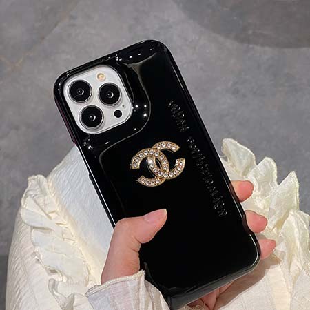 アイフォーン 15プロ カバー chanel 