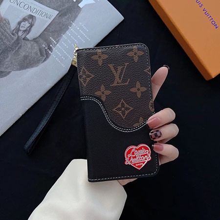 vuitton カバー アイフォーン15プラス 