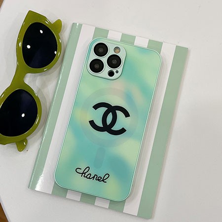 アイホン 15 chanel風 スマホケース 