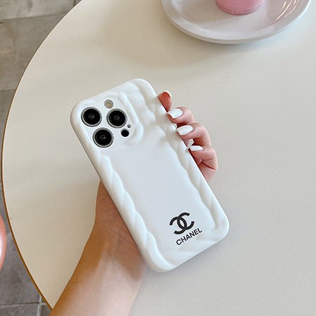 アイホン13プロ シャネル chanel スマホケース 