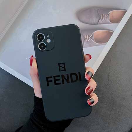 フェンディ fendi アイフォーン 15プロ max 携帯ケース 