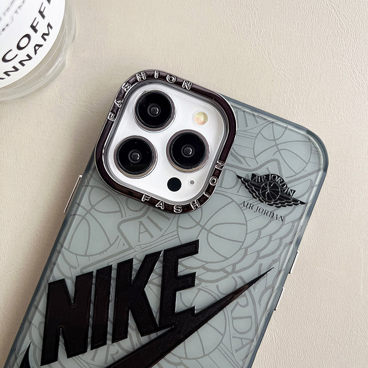 流行りiphone14pro携帯ケースnike