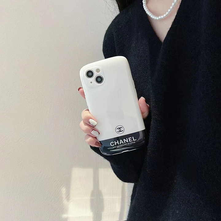 ハイブランド chanel iphone13pro 携帯ケース 