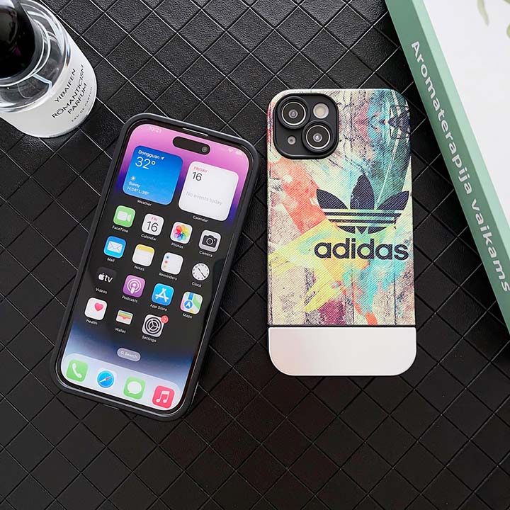 adidas アディダス カバー iphone14プラス 