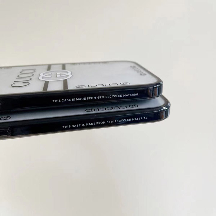 ブランド アイフォーン 15プロ max 携帯ケース 